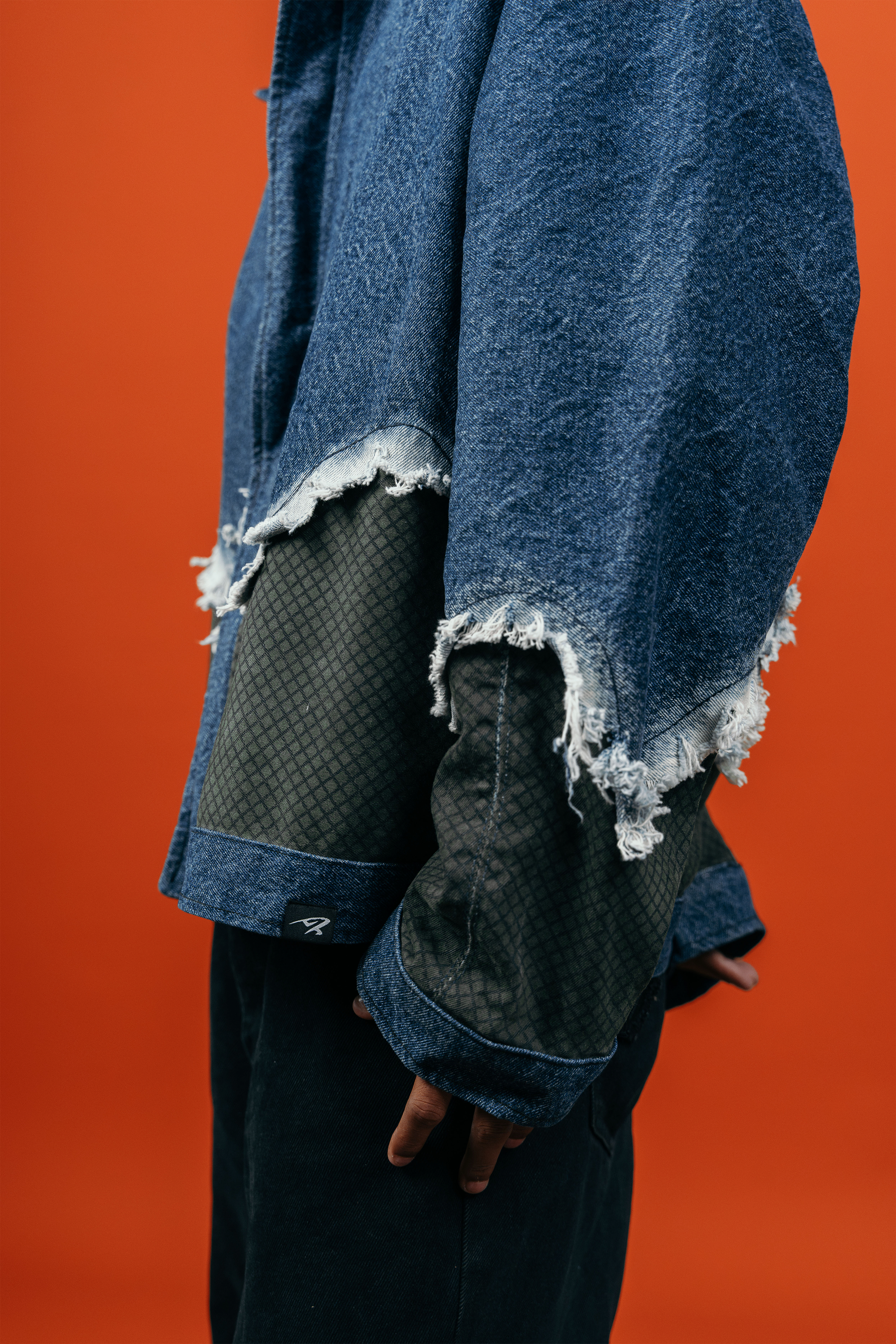 ISLAND JACKET