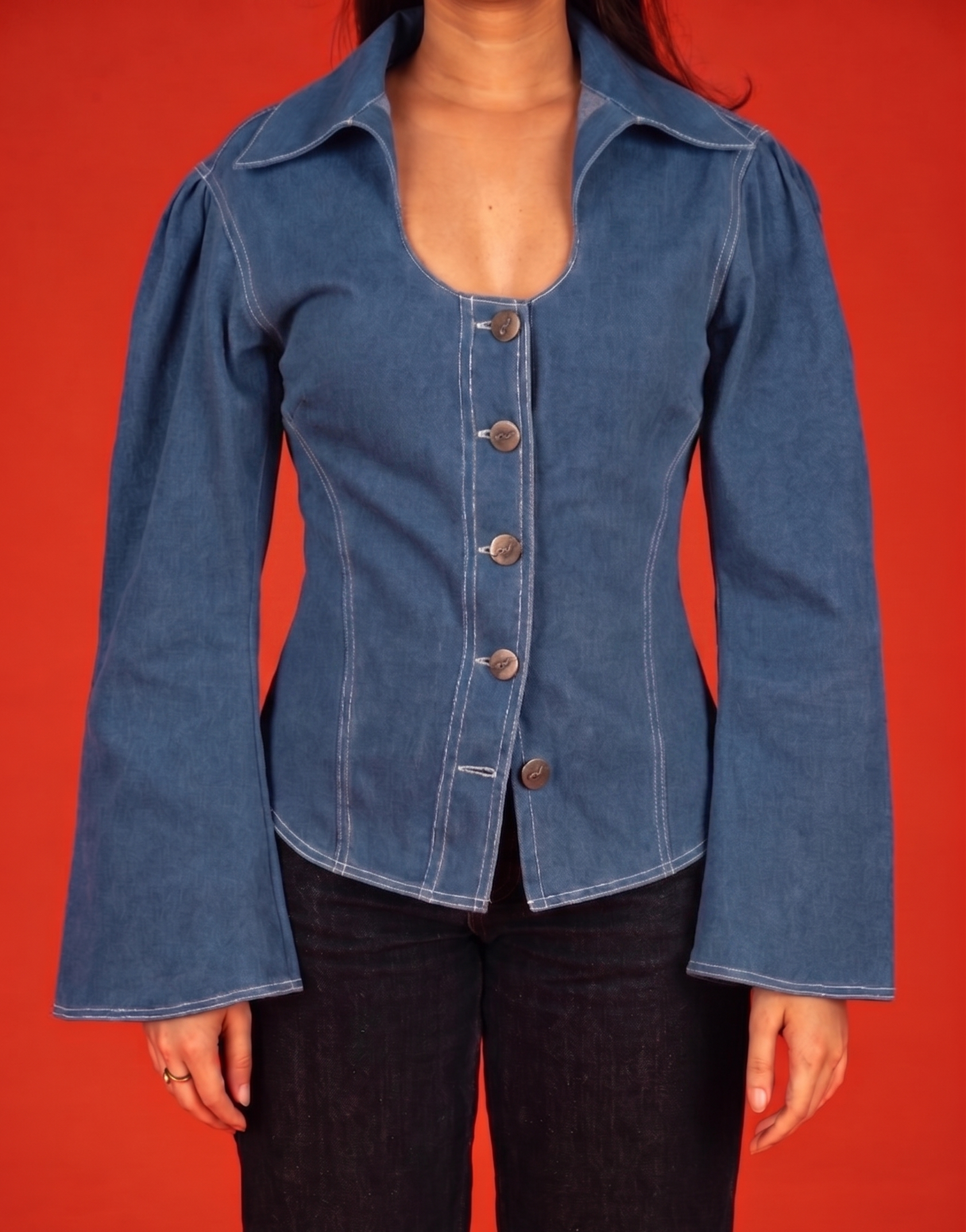 ROUND COLAR SHIRT IN BLUE