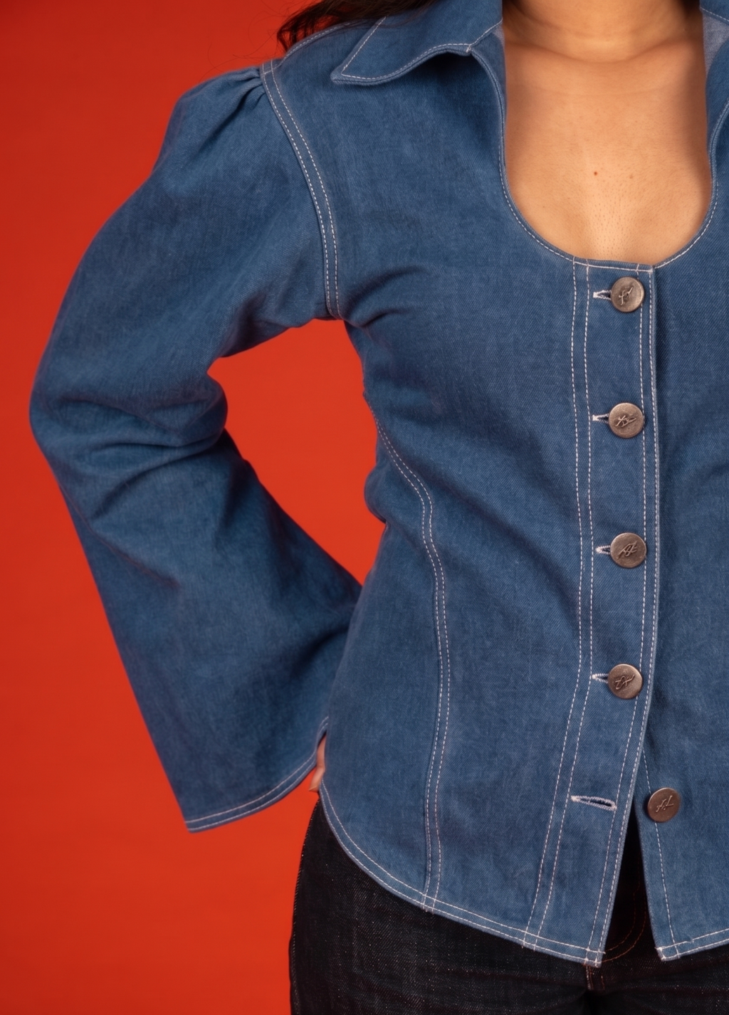 ROUND COLAR SHIRT IN BLUE