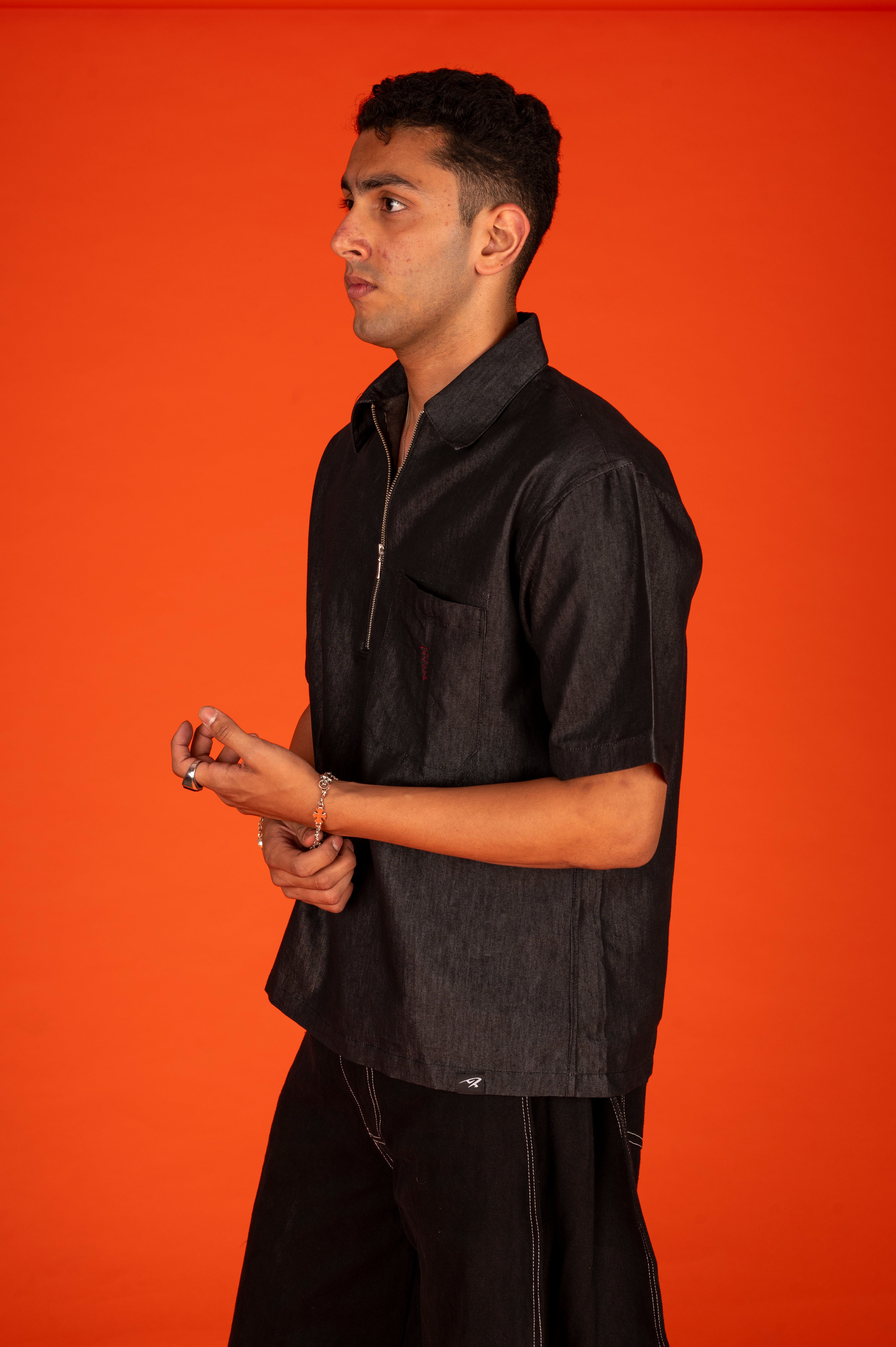 ZIP UP POLO IN BLACK