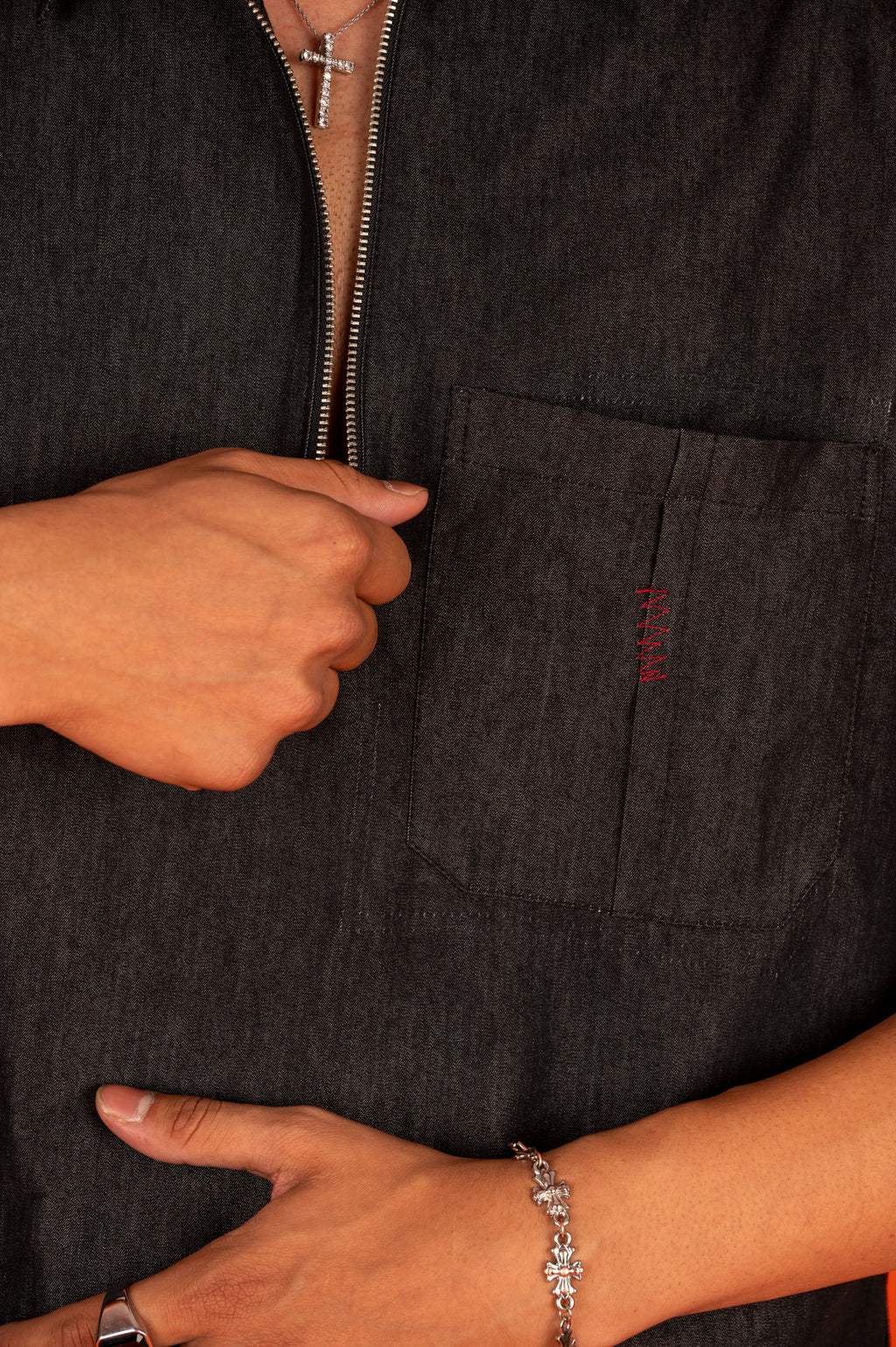ZIP UP POLO IN BLACK