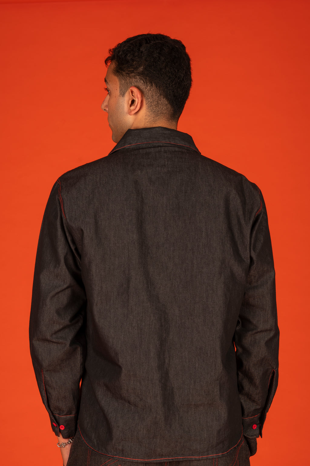BLOODLINE SHIRT IN BLACK