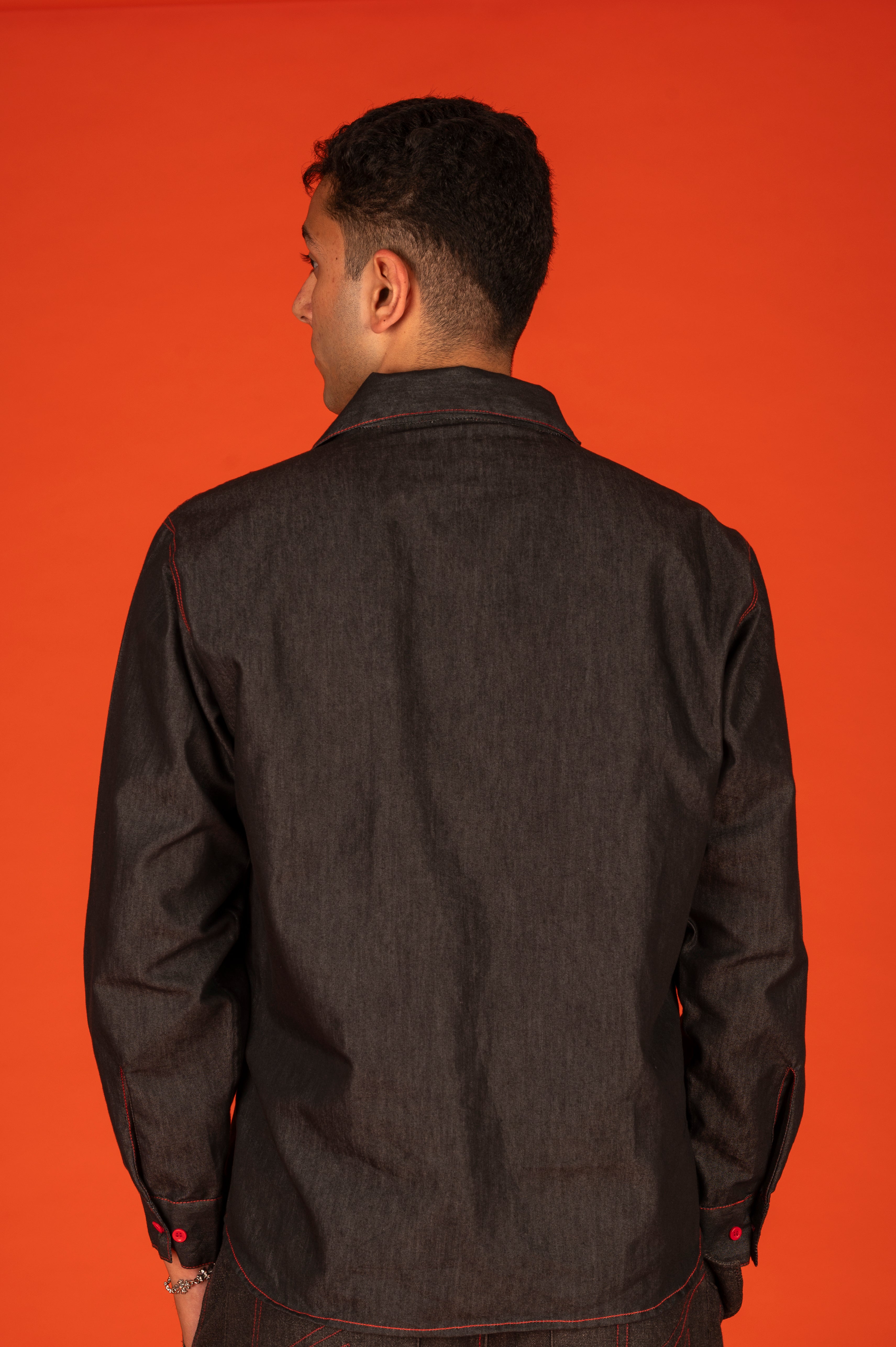 BLOODLINE SHIRT IN BLACK