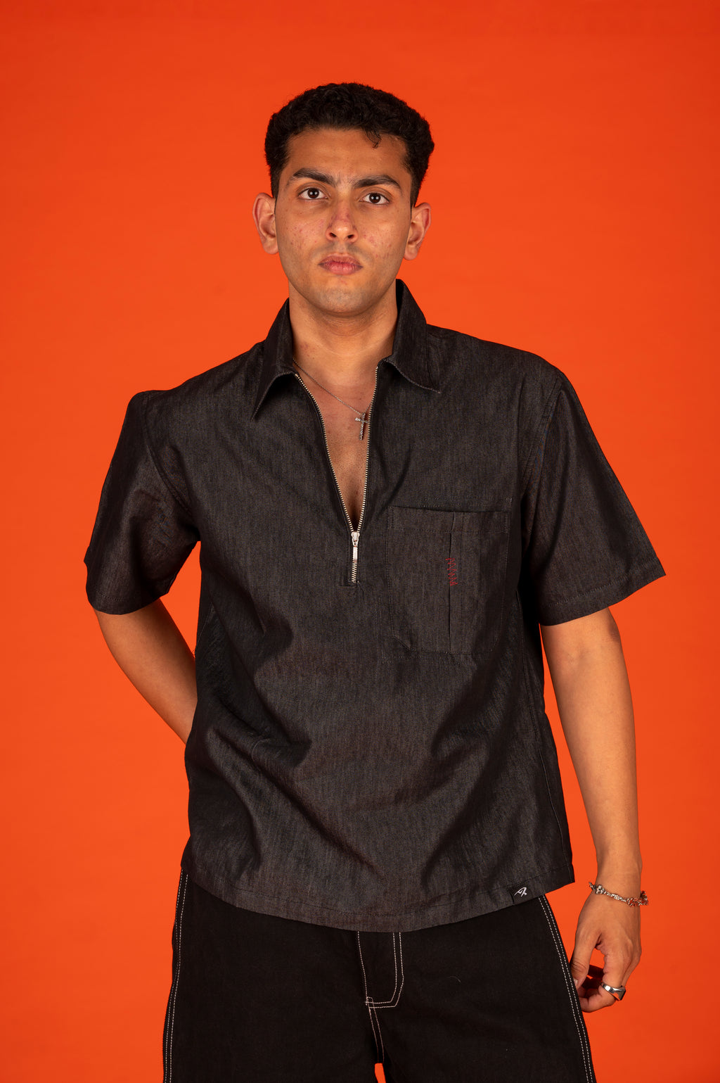 ZIP UP POLO IN BLACK