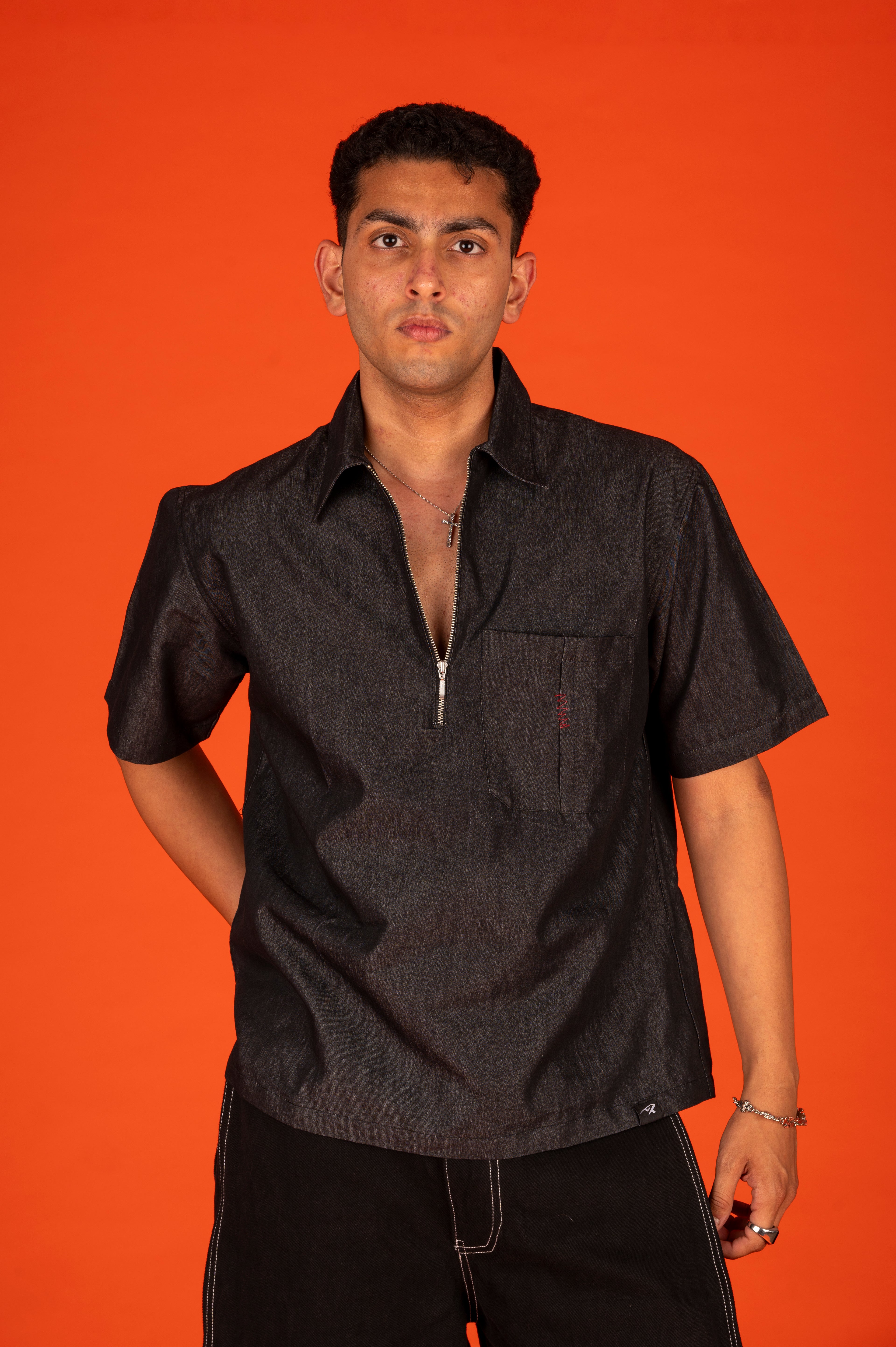 ZIP UP POLO IN BLACK